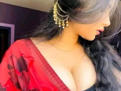 RIYA PANDEY (21) / Open Relationship